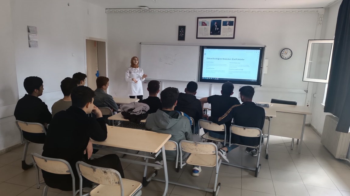 Dikkat ve Odaklanma Temalı Seminer